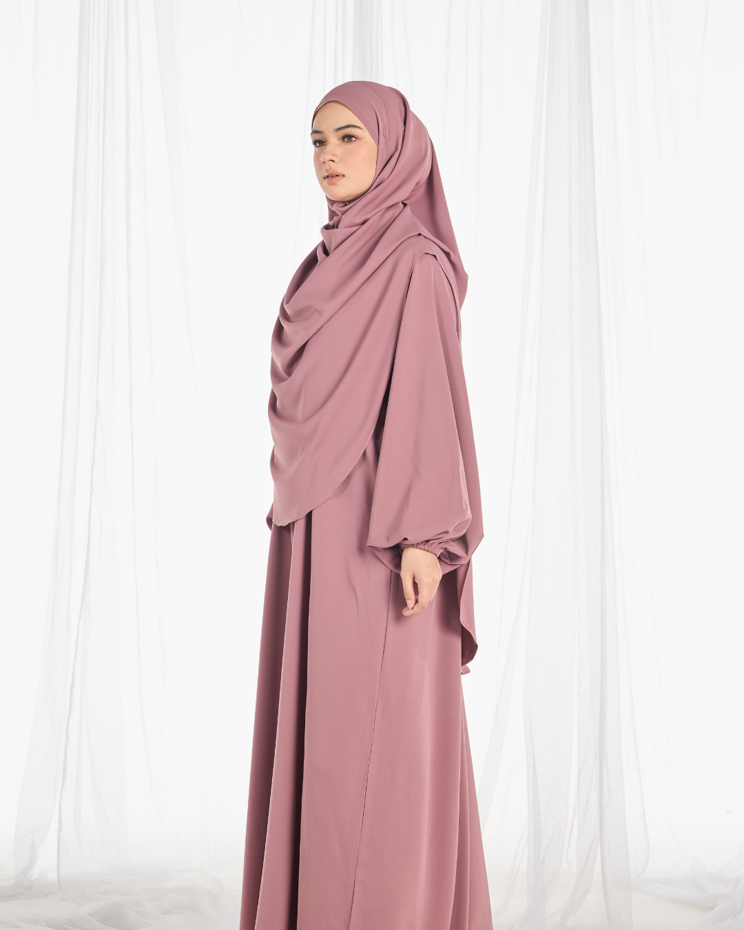 Warda Khimar Umrah Set in Dusty Rose