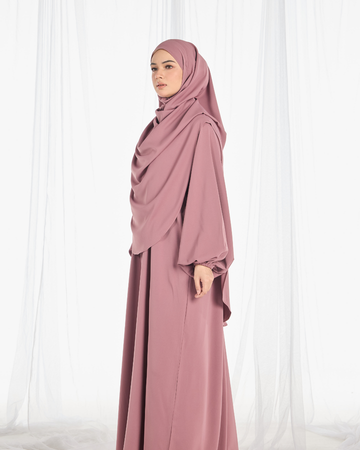 Warda Khimar Umrah Set in Dusty Rose