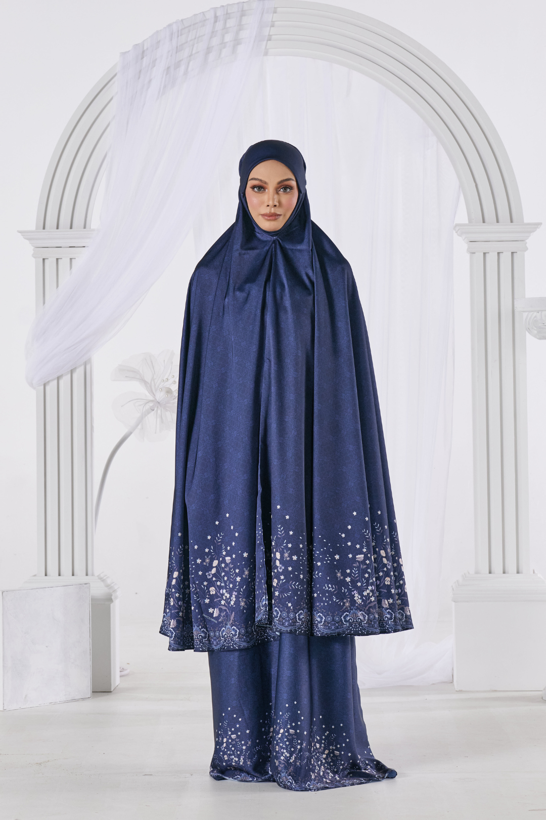 Telekung Bangsawan in Navy Blue