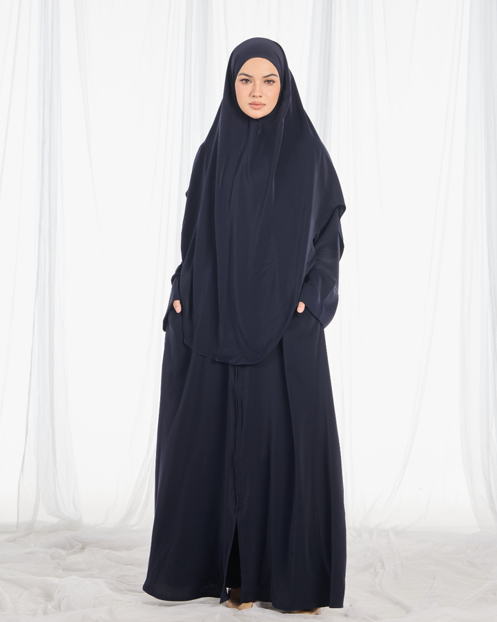 Safa Khimar Umrah Set in Navy