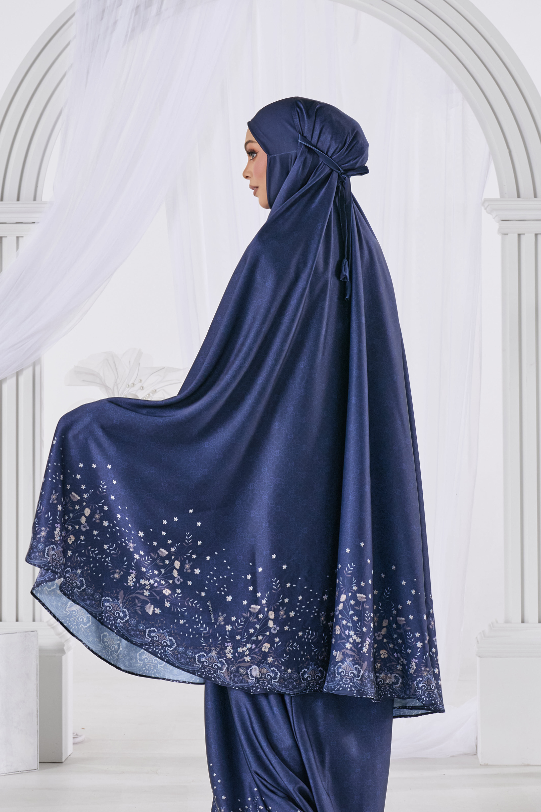 Telekung Bangsawan in Navy Blue