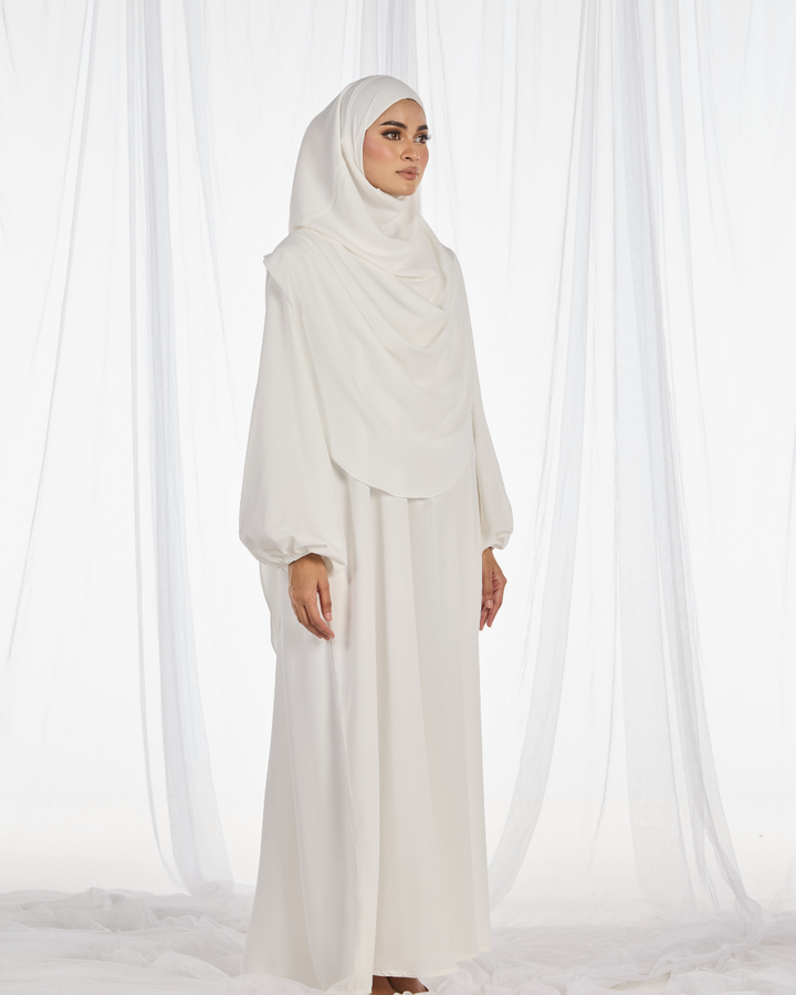 PO : Warda Khimar Set in White