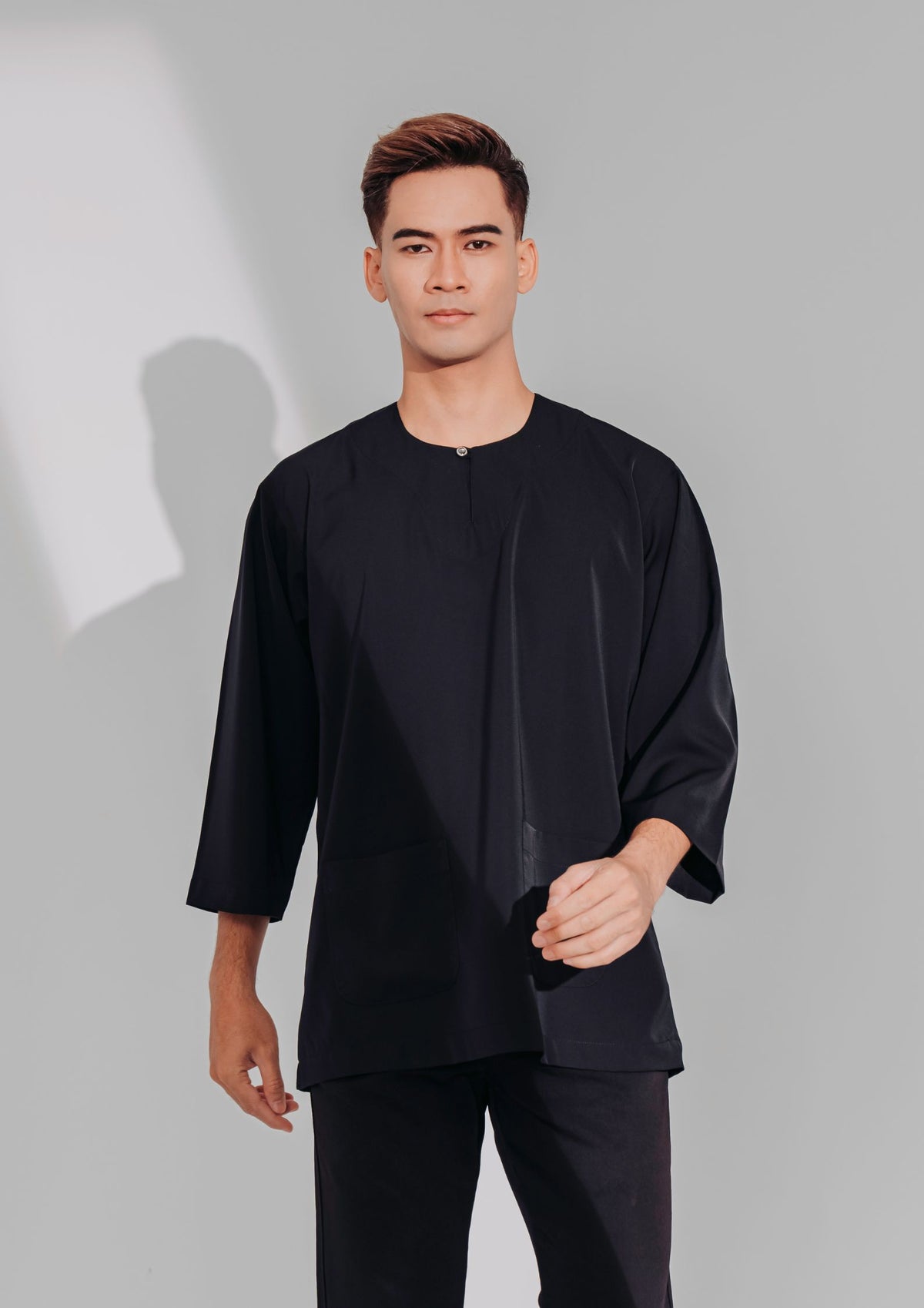 Wira Kurta in Black